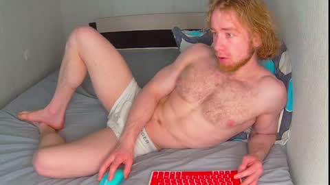 whitebars22 online show from April 2026 09:36:02 AM