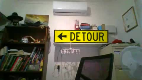 whiteboomer online show from February 2026 09:34:01 AM