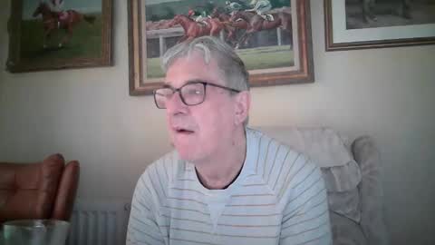 whitebriefs009 online show from October 2025 08:32:01 AM