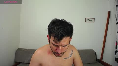 Dylan white online show from January 2025 07:54:01 PM