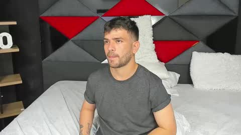 Dylan white online show from March 2025 06:18:01 PM