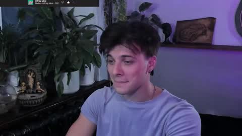 Snapshot of whiteegrimm chatting on September 2025 07:27:02 PM Gus online show from September 2025 07:27:02 PM