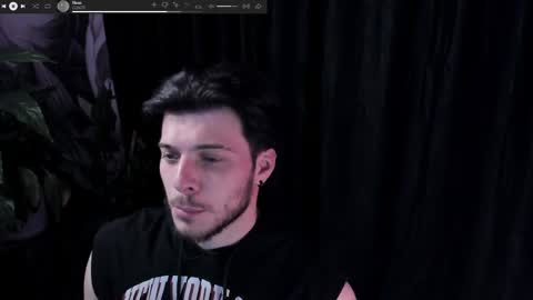 Gus online show from April 2026 09:06:02 PM