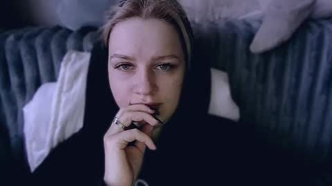 whitehex666 online show from March 2026 10:10:01 AM