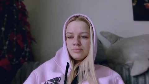 whitehex666 online show from March 2026 07:23:01 AM