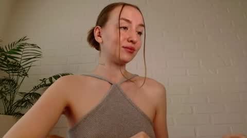 Snapshot of whiteprincessluna chatting on June 2026 01:36:01 PM You wont find me here on Saturdays and Sundays online show from June 2026 01:36:01 PM