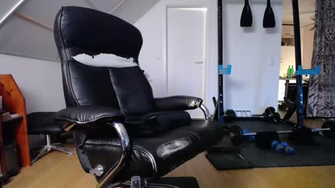 Snapshot of whiterabbit_86 chatting on February 2026 03:48:02 PM whiterabbit_86 online show from February 2026 03:48:02 PM