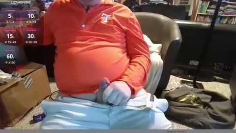 Snapshot of whitesub84 chatting on January 2025 06:41:02 PM Easttn4fun online show from January 2025 06:41:02 PM