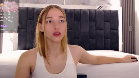 WhiteSun online show from March 2025 12:48:01 PM