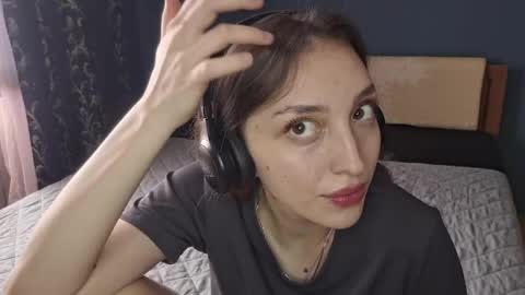 Cindy online show from May 2026 02:13:02 PM