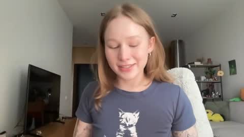 Alisa online show from April 2026 07:49:01 AM