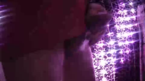 whor4mor online show from November 2025 05:13:02 PM