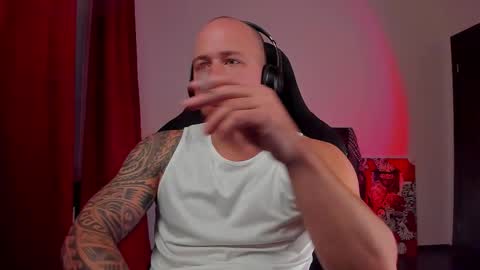 VI online show from October 2025 06:10:02 PM