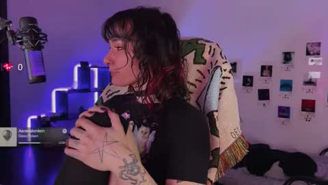 Snapshot of whysosweet chatting on October 2025 01:31:01 AM iggy iggz online show from October 2025 01:31:01 AM