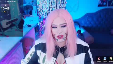 Laura  online show from February 2025 09:51:02 AM