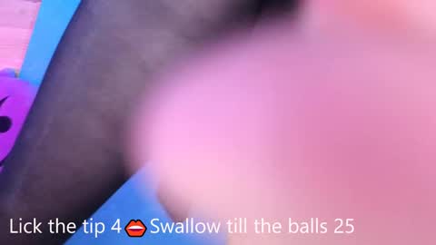 Laura  online show from March 2025 02:23:02 PM