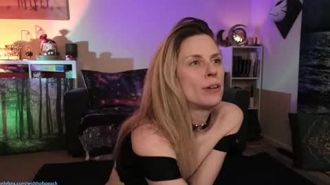 Gretchen  Jimmy online show from March 2025 03:48:02 AM