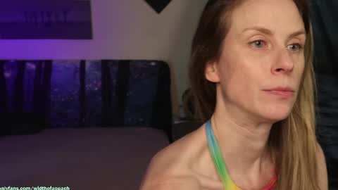 Gretchen  Jimmy online show from September 2025 04:03:02 AM