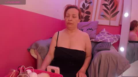 Snapshot of wife_mature chatting on January 2025 12:23:01 PM sussy online show from January 2025 12:23:01 PM