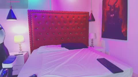 sussy online show from March 2026 12:32:01 PM