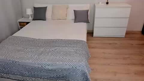 Eva online show from March 2025 03:59:01 PM