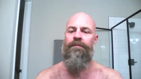 wil1565 online show from December 2025 01:44:01 AM