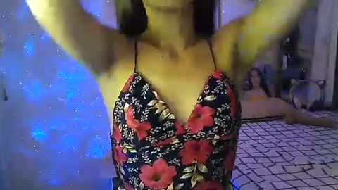 Snapshot of wild_flowerx21 chatting on December 2024 05:59:02 AM Analyn online show from December 2024 05:59:02 AM