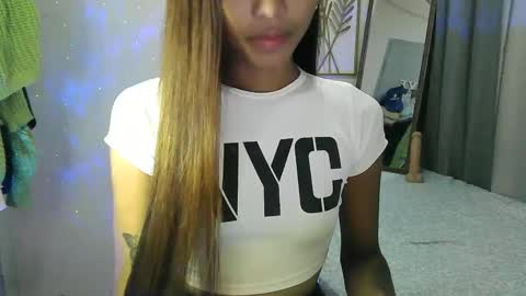 Snapshot of wild_flowerx21 chatting on February 2025 09:54:02 AM Analyn online show from February 2025 09:54:02 AM
