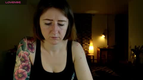 wild_peony online show from February 2026 06:23:01 PM