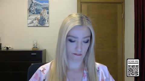 Alina online show from October 2025 01:56:02 PM