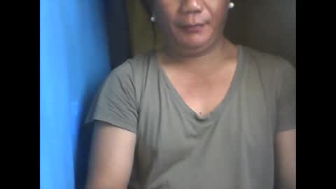 wild_sunflower11 online show from October 2025 11:14:02 PM