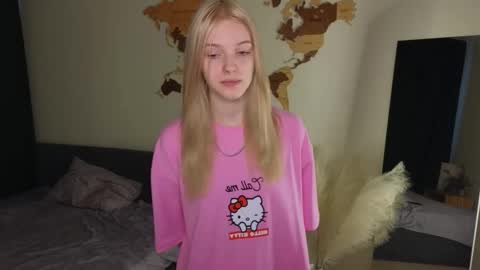 Ava online show from February 2025 09:13:02 AM