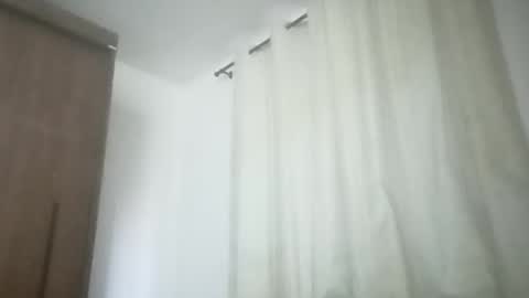 Snapshot of wildbrdick chatting on April 2026 09:34:01 AM wildbrdick online show from April 2026 09:34:01 AM