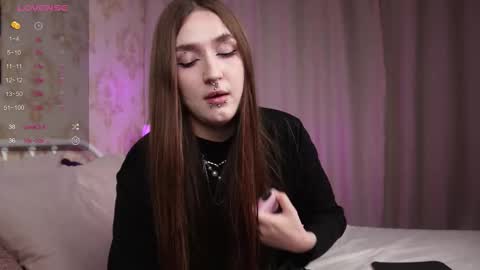 .. alice .. online show from November 2025 09:43:01 AM