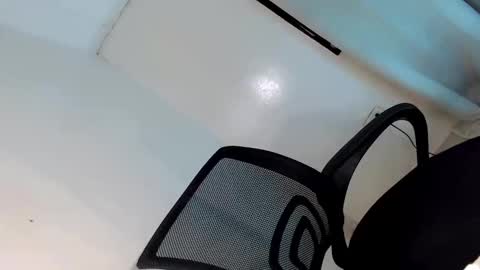 wildest_dream1 online show from December 2025 03:30:02 PM