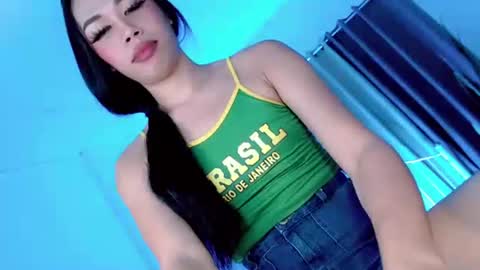 Snapshot of wildflower144 chatting on April 2026 03:37:02 PM CHALLE online show from April 2026 03:37:02 PM