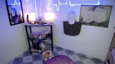 Mitch online show from December 2025 07:07:02 PM