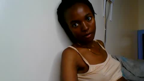 Snapshot of wildflowr chatting on June 2026 11:21:02 AM wildflowr online show from June 2026 11:21:02 AM