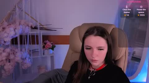 Kara online show from October 2025 06:27:02 AM