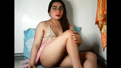 Sweet online show from February 2025 01:41:01 PM