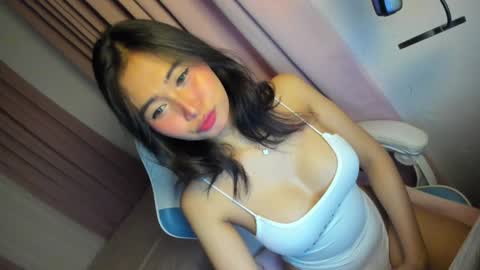 CHRISTINE online show from January 2025 01:58:02 PM