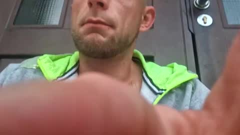 Snapshot of wildmike93 chatting on September 2025 05:02:02 AM wildmike93 online show from September 2025 05:02:02 AM