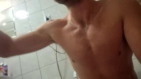 Snapshot of wildmike93 chatting on October 2025 11:27:01 PM wildmike93 online show from October 2025 11:27:01 PM