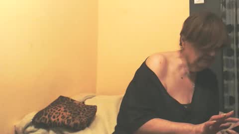 WildRedCat online show from February 2026 12:06:02 AM