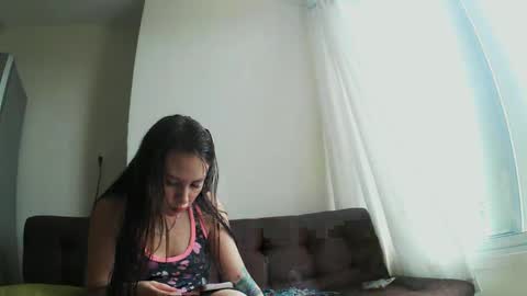 Snapshot of wildstrawberry30 chatting on January 2025 07:51:02 PM Wild Strawberry online show from January 2025 07:51:02 PM