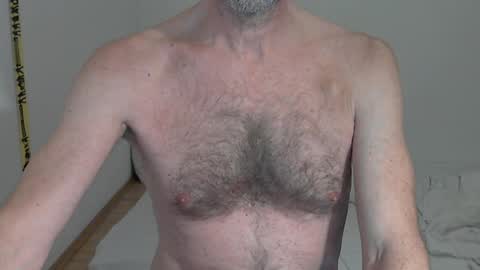 Lilian online show from April 2026 09:56:01 PM