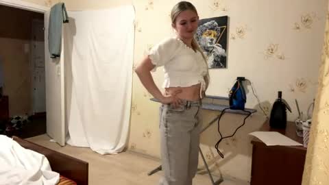 Snapshot of willettealfiero chatting on March 2026 03:39:01 PM Sophia online show from March 2026 03:39:01 PM