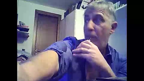 Snapshot of willfire71 chatting on December 2024 01:46:01 PM Willfire71 online show from December 2024 01:46:01 PM