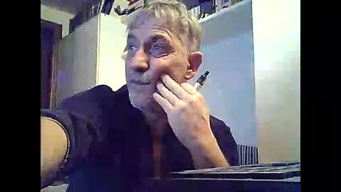 Snapshot of willfire71 chatting on December 2024 08:44:01 PM Willfire71 online show from December 2024 08:44:01 PM