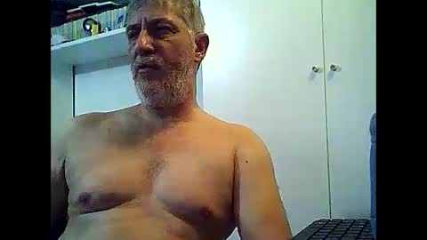 Snapshot of willfire71 chatting on February 2025 01:54:01 PM Willfire71 online show from February 2025 01:54:01 PM